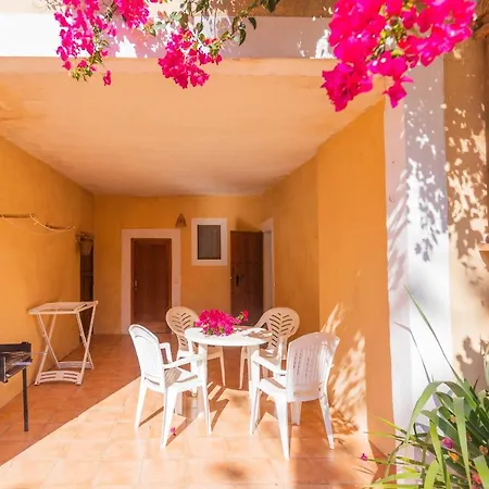Sitjoles Holiday home *