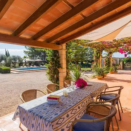 Sitjoles Holiday home *